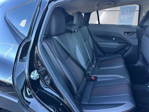 Certified 2025 Subaru Crosstrek 2.5i Limited w/ Crosstrek Mirror Package image 16