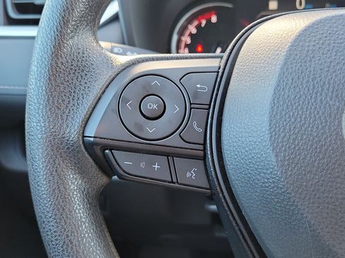 Used 2025 Toyota RAV4 LE image 15