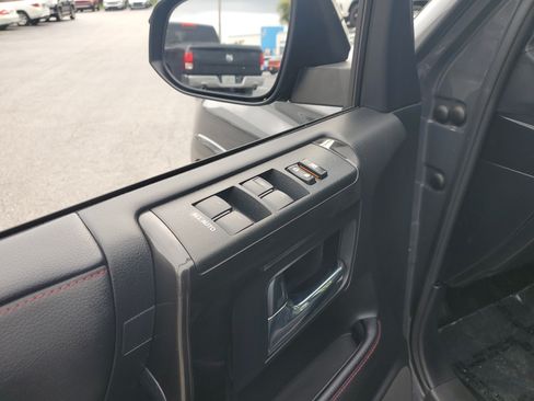 Used 2024 Toyota 4Runner TRD Off-Road Premium w/ Off Road Premium Plus Package AWD/4WD image 25