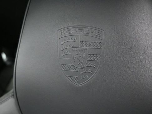 Certified 2025 Porsche Cayenne Coupe AWD/4WD image 11