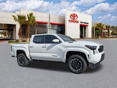 New 2026 Toyota Tacoma TRD Sport image 2
