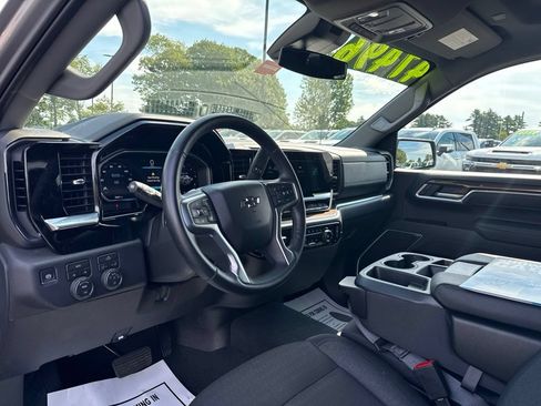 Used 2026 Chevrolet Silverado 1500 RST AWD/4WD image 23