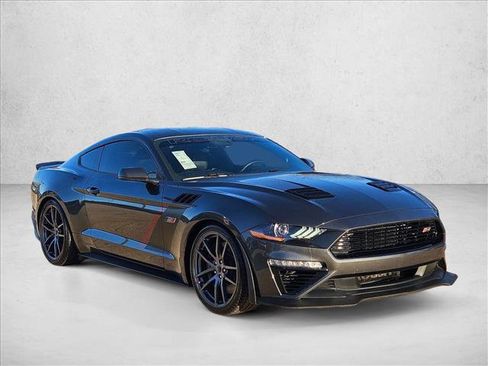 Used 2020 Ford Mustang GT Premium w/ GT Performance Package image 3