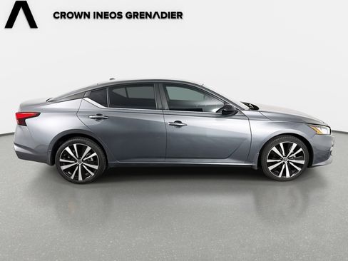 Used 2020 Nissan Altima 2.5 SR image 5