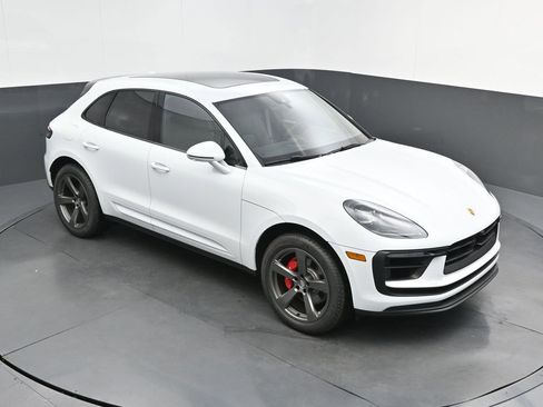 New 2026 Porsche Macan S AWD/4WD image 28