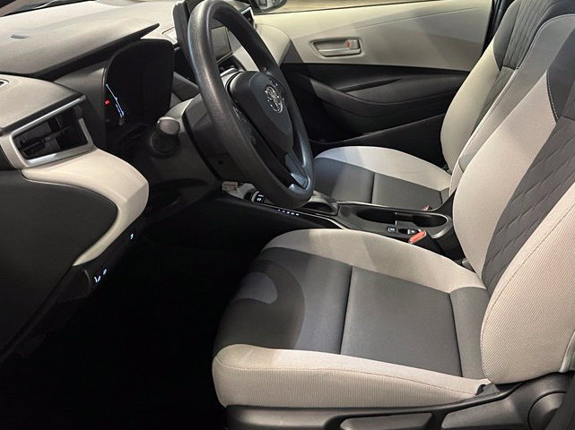 New 2027 Toyota Corolla LE FWD image 9