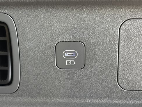 Certified 2026 Hyundai Santa Fe SEL AWD/4WD image 16