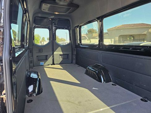 Used 2025 Mercedes-Benz Sprinter 3500 image 13