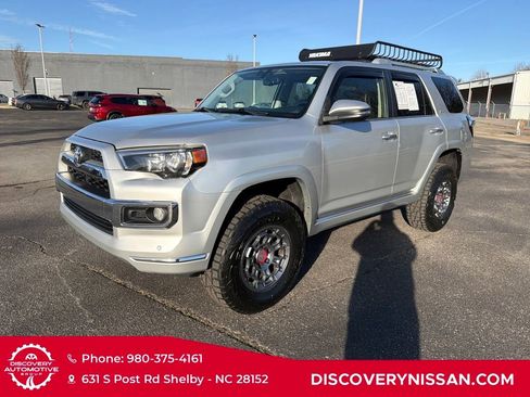 Used 2015 Toyota 4Runner Limited image 2