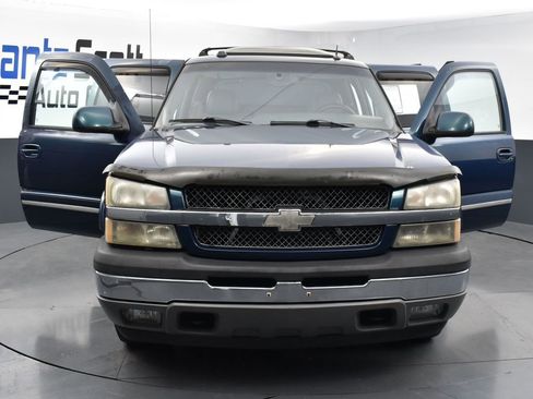Used 2005 Chevrolet Avalanche Z71 w/ Sun And Sound Package image 25