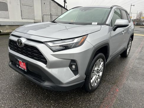 Certified 2025 Toyota RAV4 XLE Premium image 1