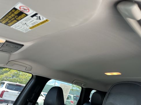 Used 2024 Mitsubishi Outlander SE AWD/4WD image 22