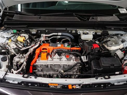 Used 2025 Cadillac Lyriq Sport image 27