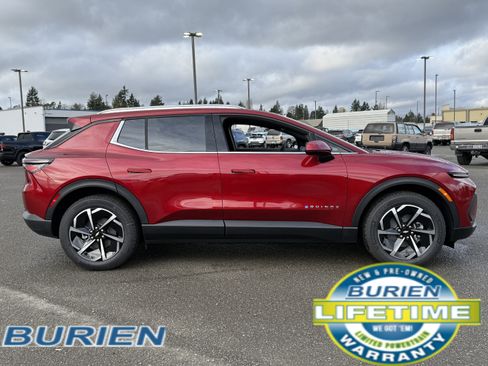 New 2026 Chevrolet Equinox EV LT image 6