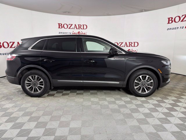 Certified 2022 Lincoln Nautilus FWD w/ Premium Package image 13