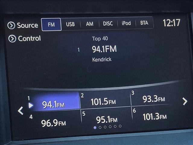 Used 2017 INFINITI QX30 AWD image 8