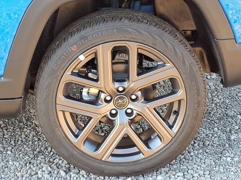 New 2026 Jeep Compass Limited image 5