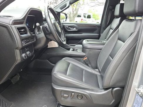 Used 2024 Chevrolet Tahoe LT RWD image 10