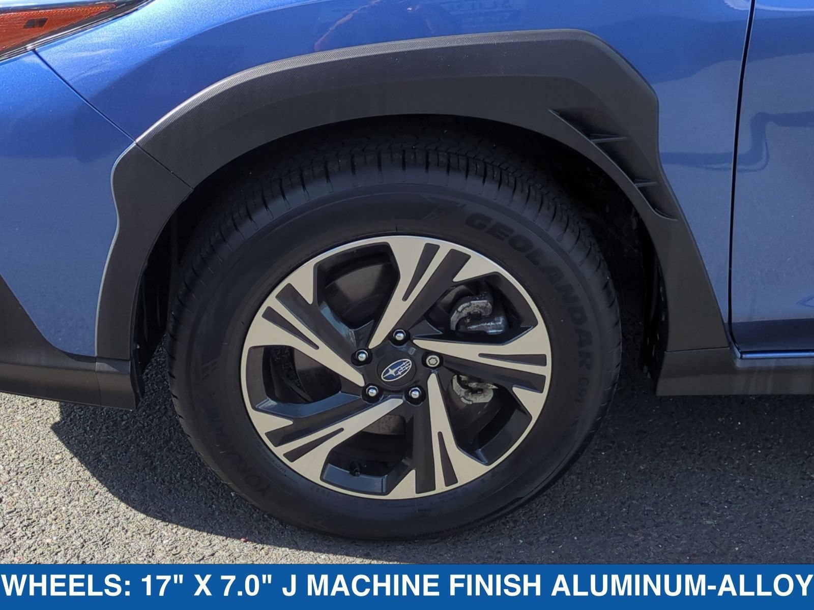 Certified 2025 Subaru Crosstrek 2.5i Premium AWD/4WD image 11