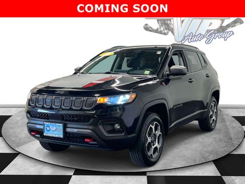 Certified 2022 Jeep Compass Trailhawk w/ Sun and Sound Group AWD/4WD image 4