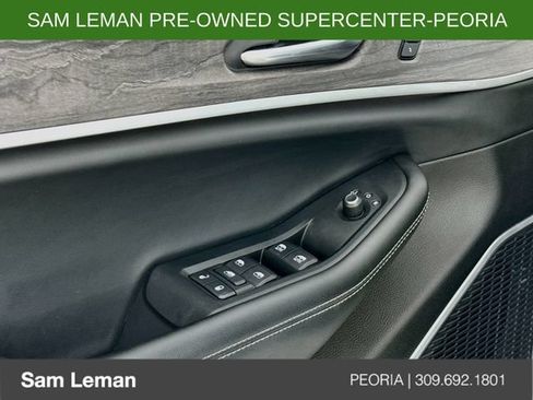 Used 2022 Jeep Grand Cherokee Limited w/ MOPAR Finishing Package AWD/4WD image 18