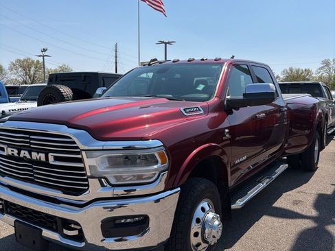 Used 2020 RAM 3500 Laramie image 4