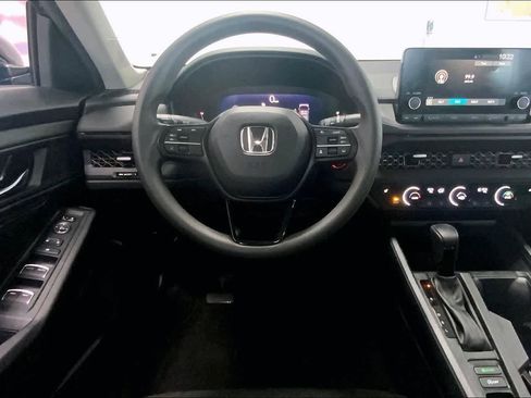 Used 2024 Honda Accord EX image 11
