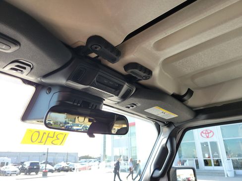 Used 2024 Jeep Wrangler Sport S AWD/4WD image 30