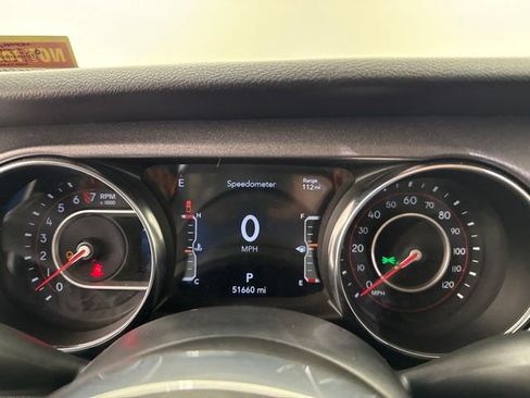 Used 2021 Jeep Gladiator Mojave AWD/4WD image 23