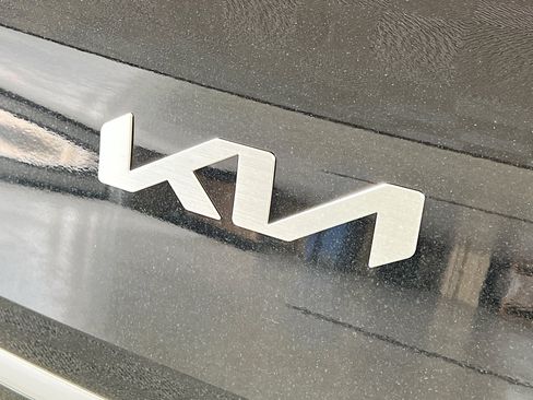 New 2025 Kia EV6 Light image 32