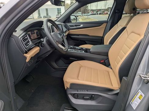 New 2026 Volkswagen Atlas Cross Sport SEL AWD/4WD image 22