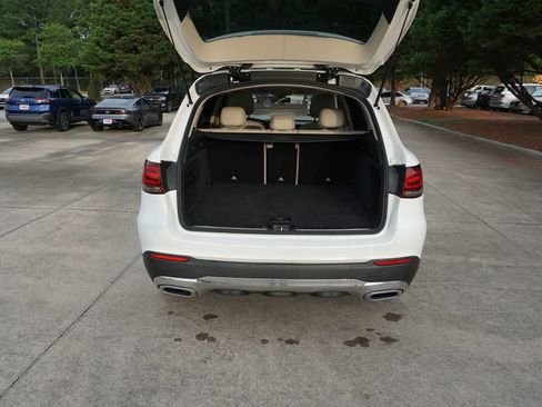 Used 2021 Mercedes-Benz GLC 300 image 16