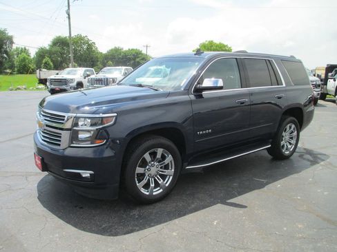 Used 2018 Chevrolet Tahoe Premier AWD/4WD image 12