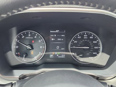 Used 2025 Subaru Outback Limited AWD/4WD image 18