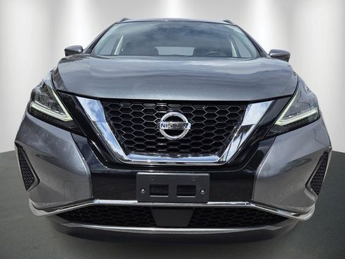 Used 2020 Nissan Murano SV image 2