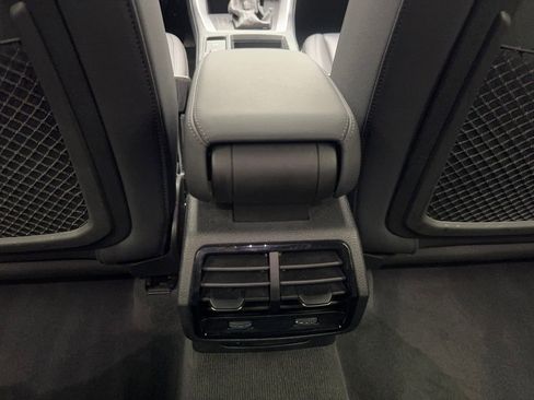 Used 2025 Audi Q3 2.0T Premium image 71