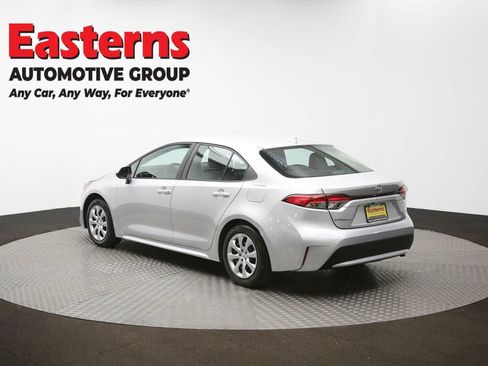 Used 2022 Toyota Corolla LE image 64
