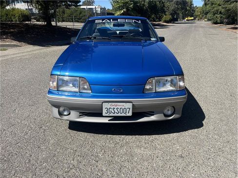 Used 1993 Ford Mustang GT RWD image 8