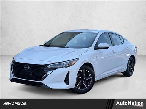 Used 2024 Nissan Sentra SV image 1