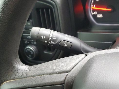 Used 2019 Chevrolet Silverado 1500 Custom Trail Boss w/ Infotainment Package image 14