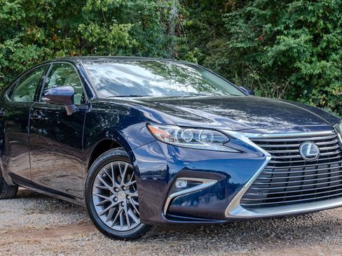 Used 2018 Lexus ES 350 w/ Premier Package FWD image 7