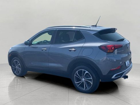 Used 2022 Buick Encore GX Select w/ Advanced Technology Package AWD/4WD image 5