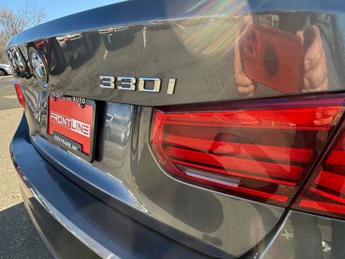 Used 2018 BMW 330i xDrive Sedan w/ Convenience Package image 35