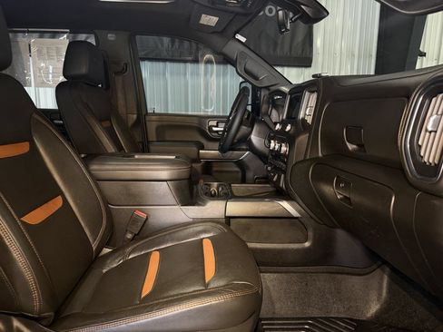 Used 2020 GMC Sierra 2500 AT4 w/ AT4 Premium Package AWD/4WD image 41