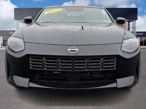 Used 2025 Nissan Z Sport w/ Floor Mat Package image 2