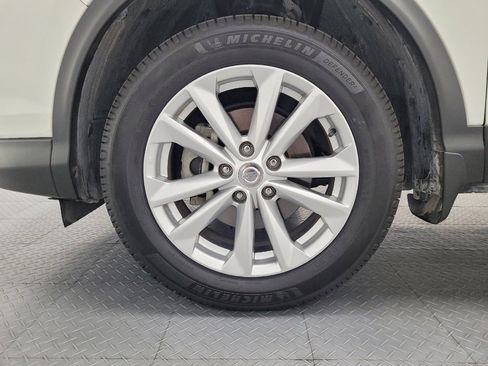 Used 2017 Nissan Rogue Sport S w/ S Appearance Package FWD image 31
