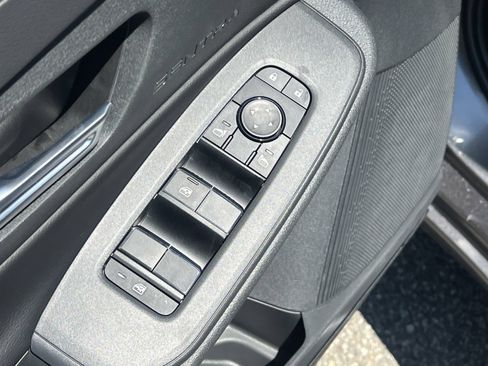 New 2026 Nissan Sentra SV w/ SV Convenience Package FWD image 15