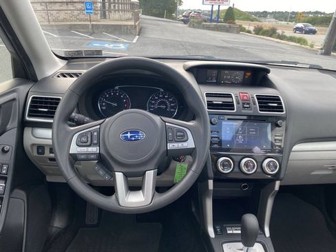 Used 2018 Subaru Forester 2.5i Premium AWD/4WD image 22