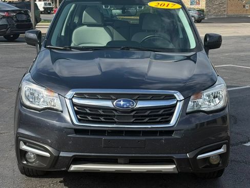 Used 2017 Subaru Forester 2.5i Premium AWD/4WD image 5
