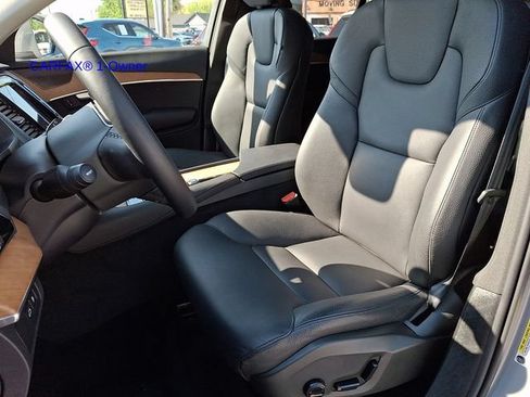 Certified 2024 Volvo XC90 T8 Plus w/ Protection Package Premier AWD/4WD image 17